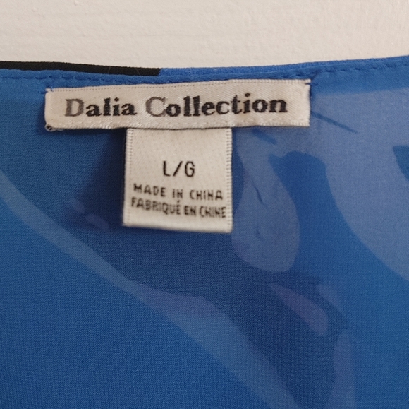 Abstract Blue Tank Top - Picture 2 of 3